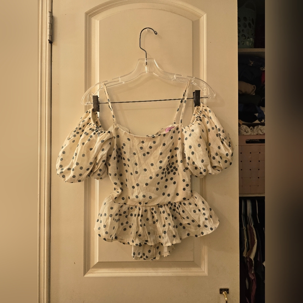 Francescas Polka Dot Cream And Dark Gray Off The Shoulder Blouse Sz Small